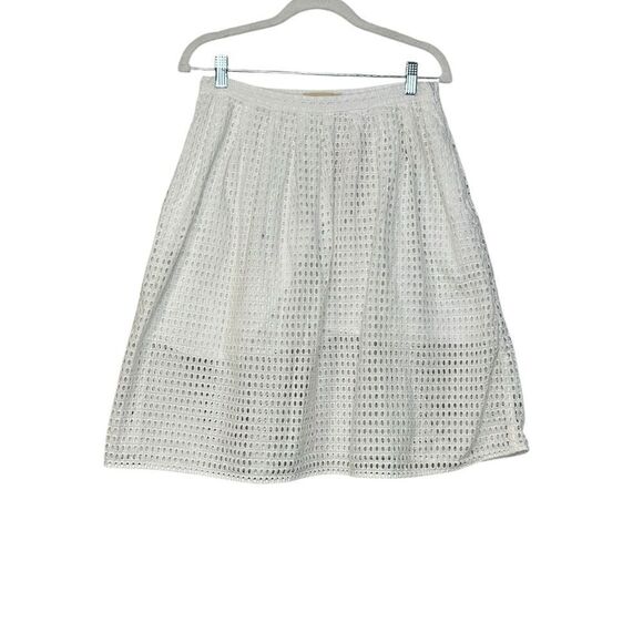 Michael Kors White Eyelet Pleated  Mini Skirt | Size 8 - Picture 3 of 8